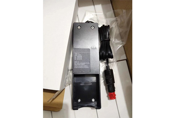 Remote Control Battery Charger KSCDQ2-01/DC